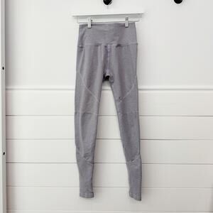 Women’s Alphalete Leggings Lavender Purple Size M